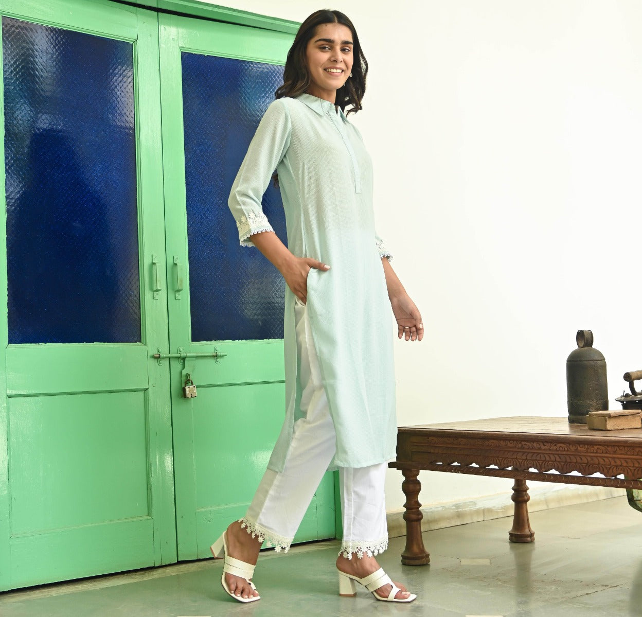 Lavender silver kurta with straight pants - set of two by Empress Pitara |  The Secret Label